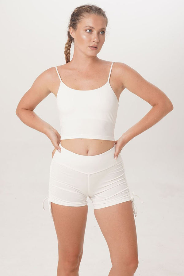 Basic Victoria top Como short legging ethically handmade sustainable yoga wear Sunbe Design in white color